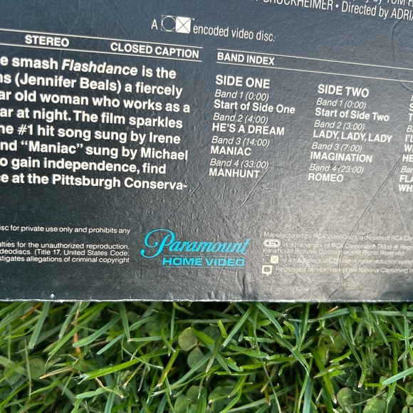 Flashdance (1983) CED Videodisc/RCA SelectaVision (Jennifer Beals/Michael Nouri) - Picture 7 of 7